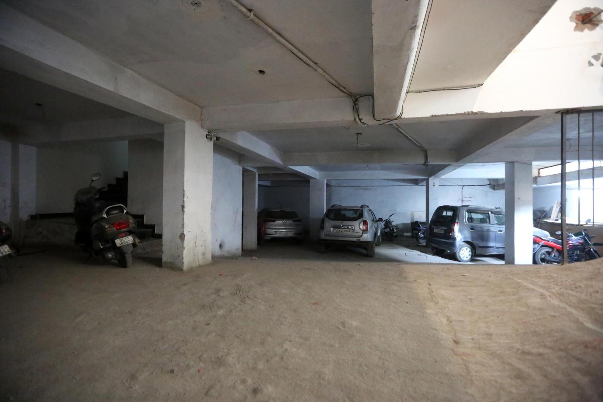 Hotel Square Plaza At Airport Neu-Delhi Exterior foto