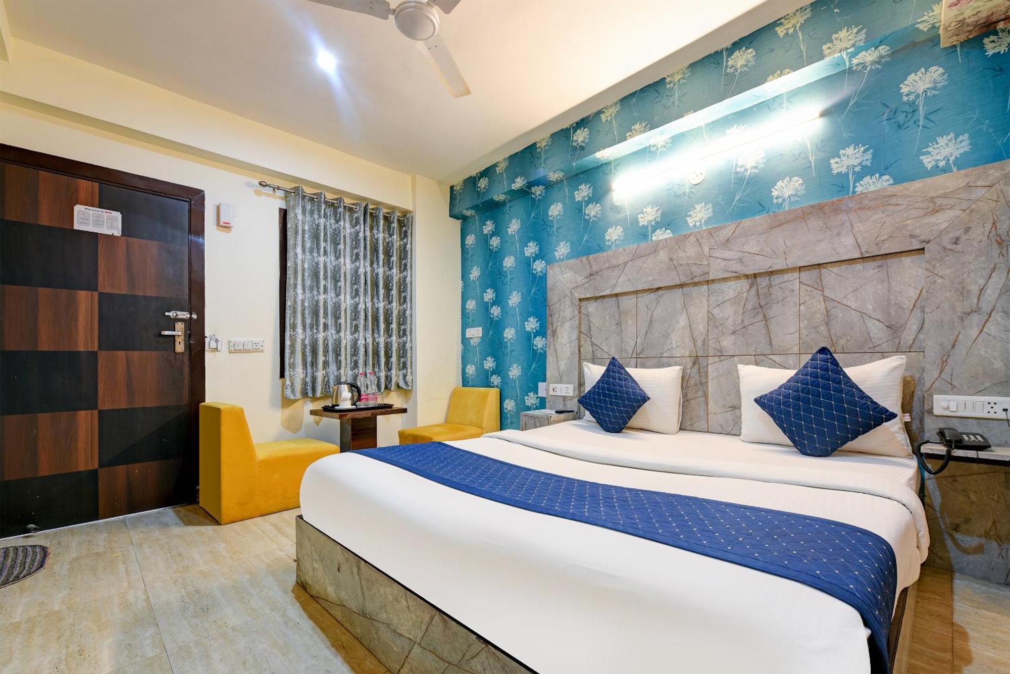 Hotel Square Plaza At Airport Neu-Delhi Exterior foto