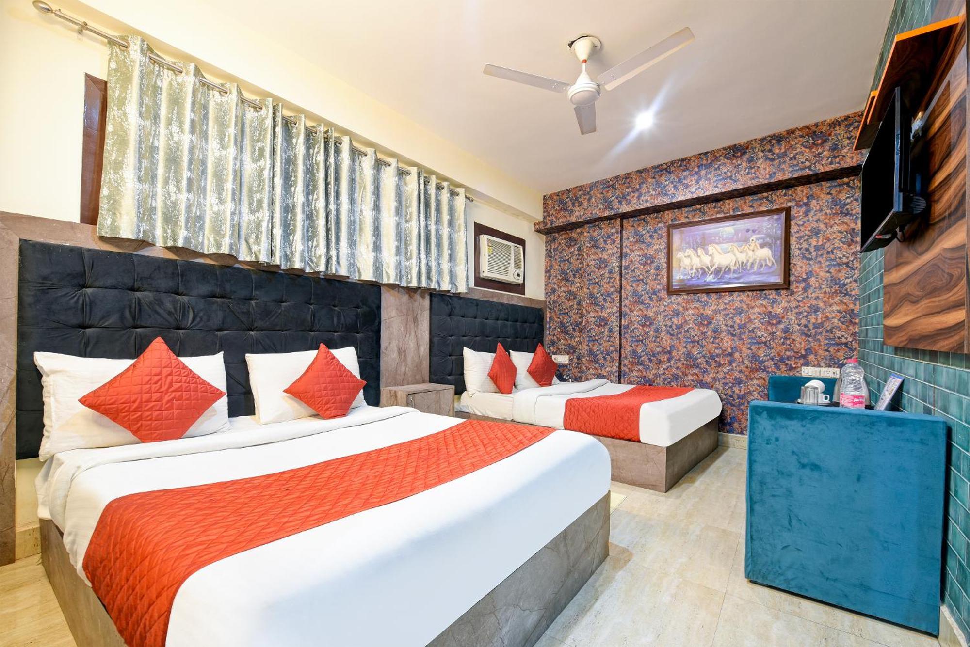 Hotel Square Plaza At Airport Neu-Delhi Exterior foto