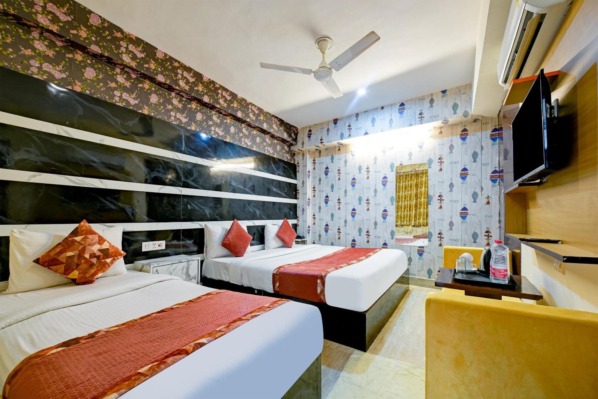Hotel Square Plaza At Airport Neu-Delhi Exterior foto